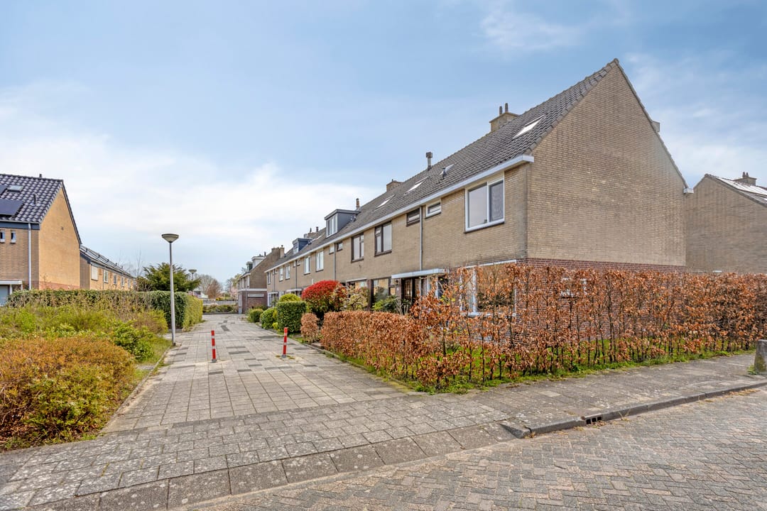 Foto 28 van Esdoornhof 4