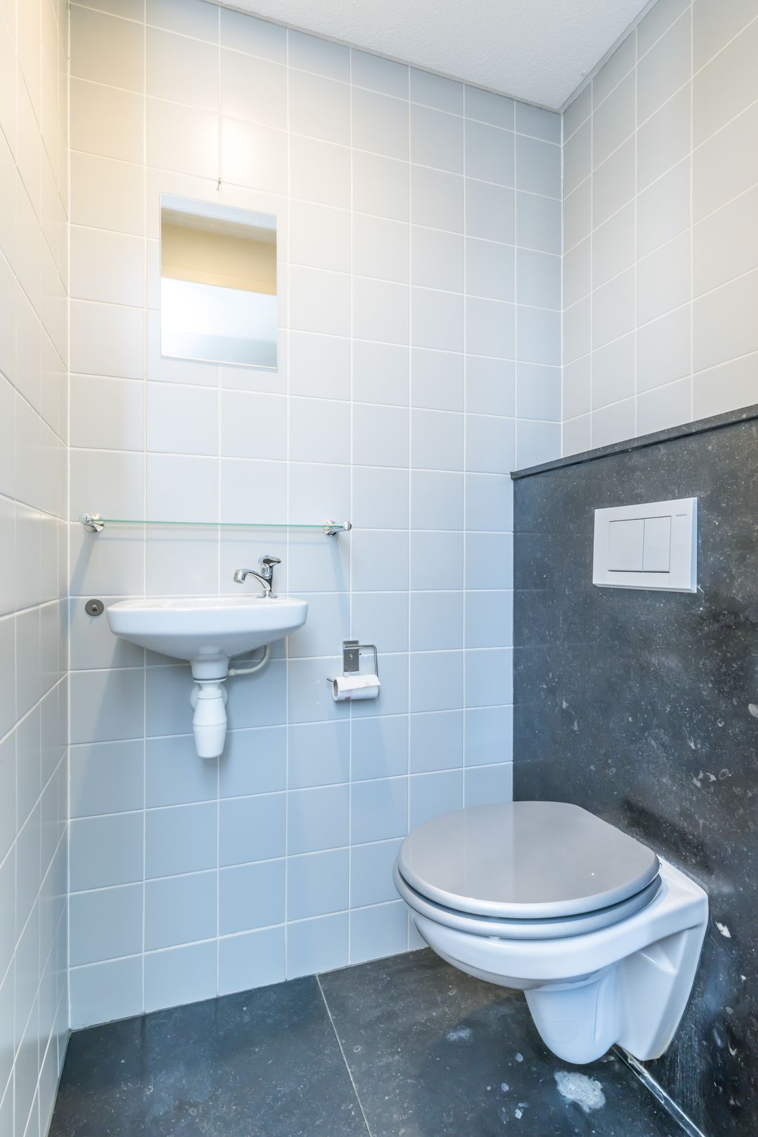 Photo 17 of Torenstraat 11