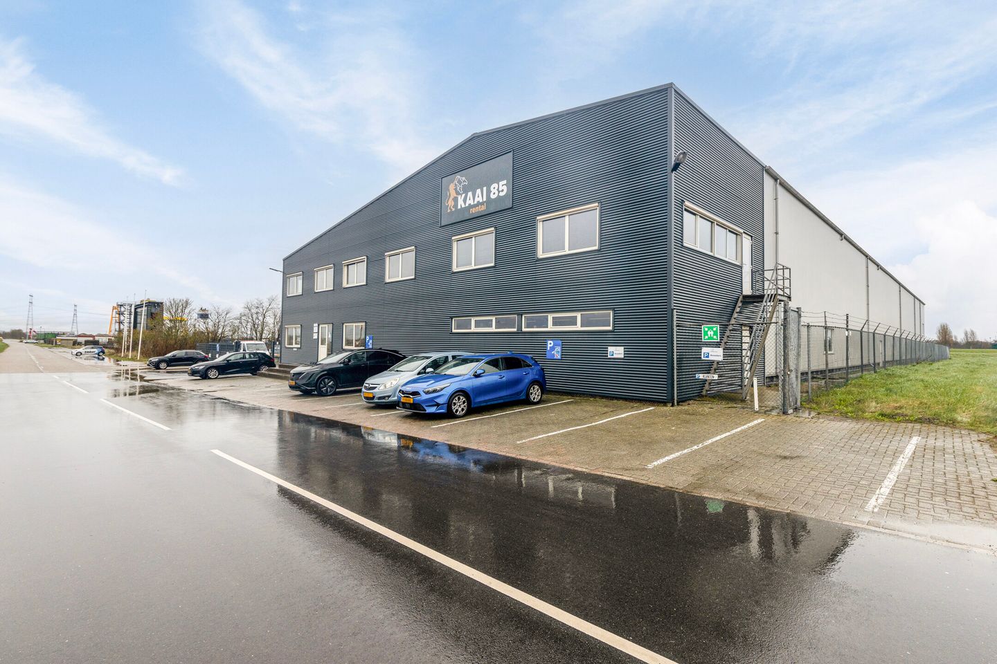 Bekijk foto 1 van Kaai 1