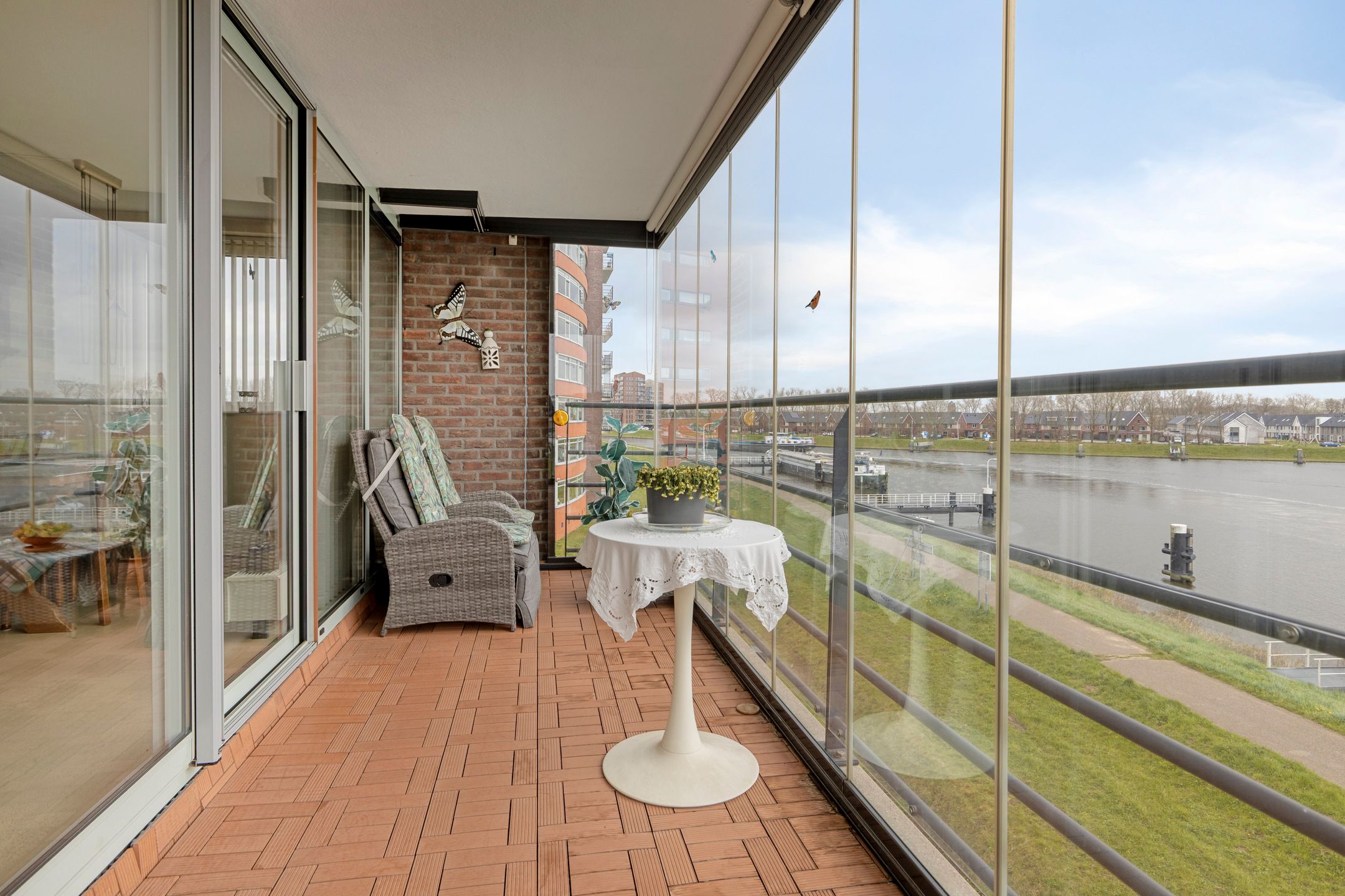 Photo 9 of Erik Pinksterblomstraat 40