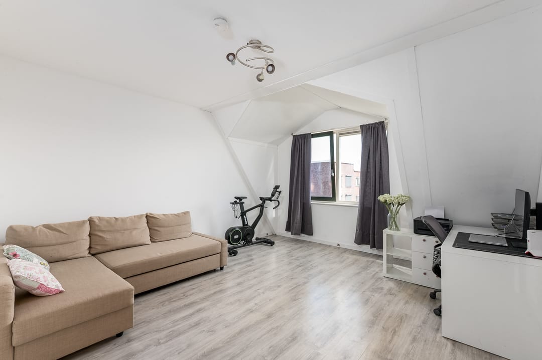 Foto 37 van Mitrastraat 2