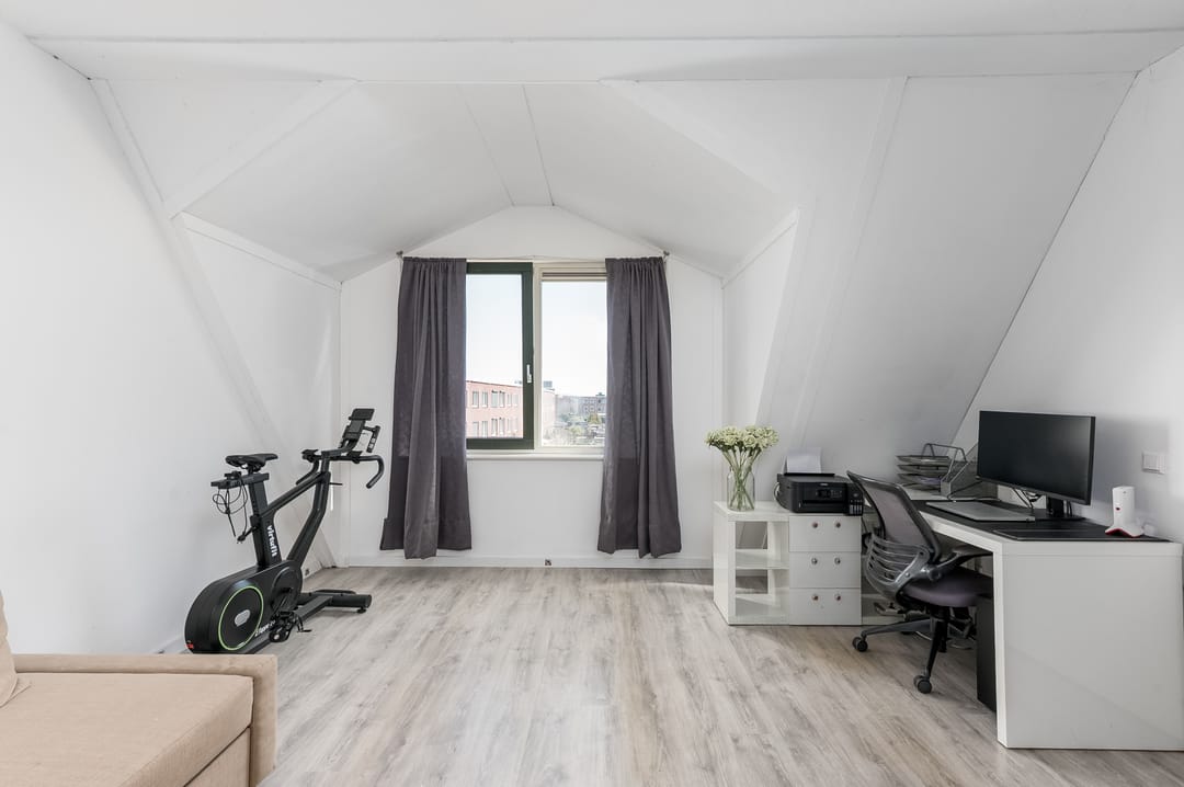 Foto 38 van Mitrastraat 2