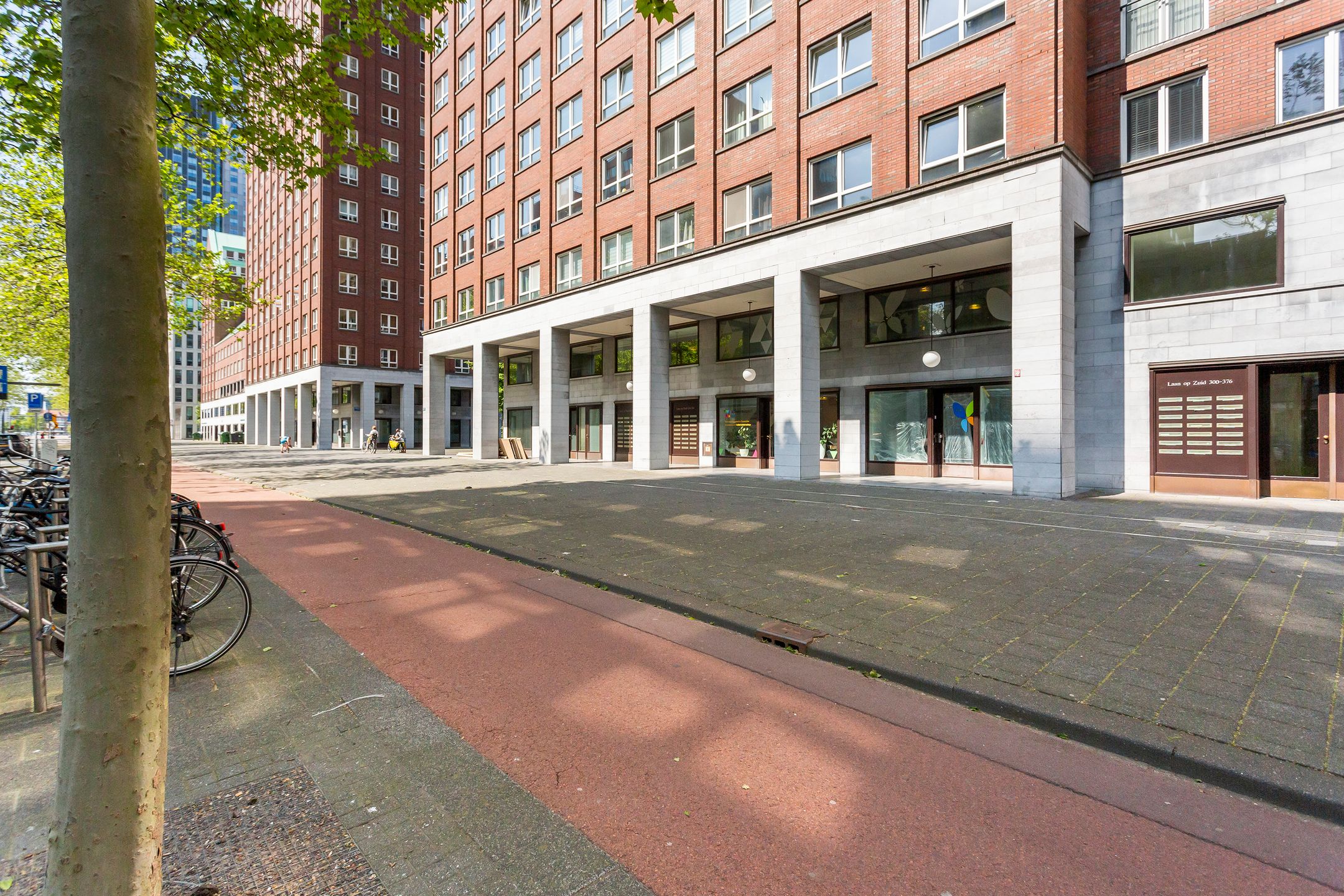 Photo 30 of Laan op Zuid 250