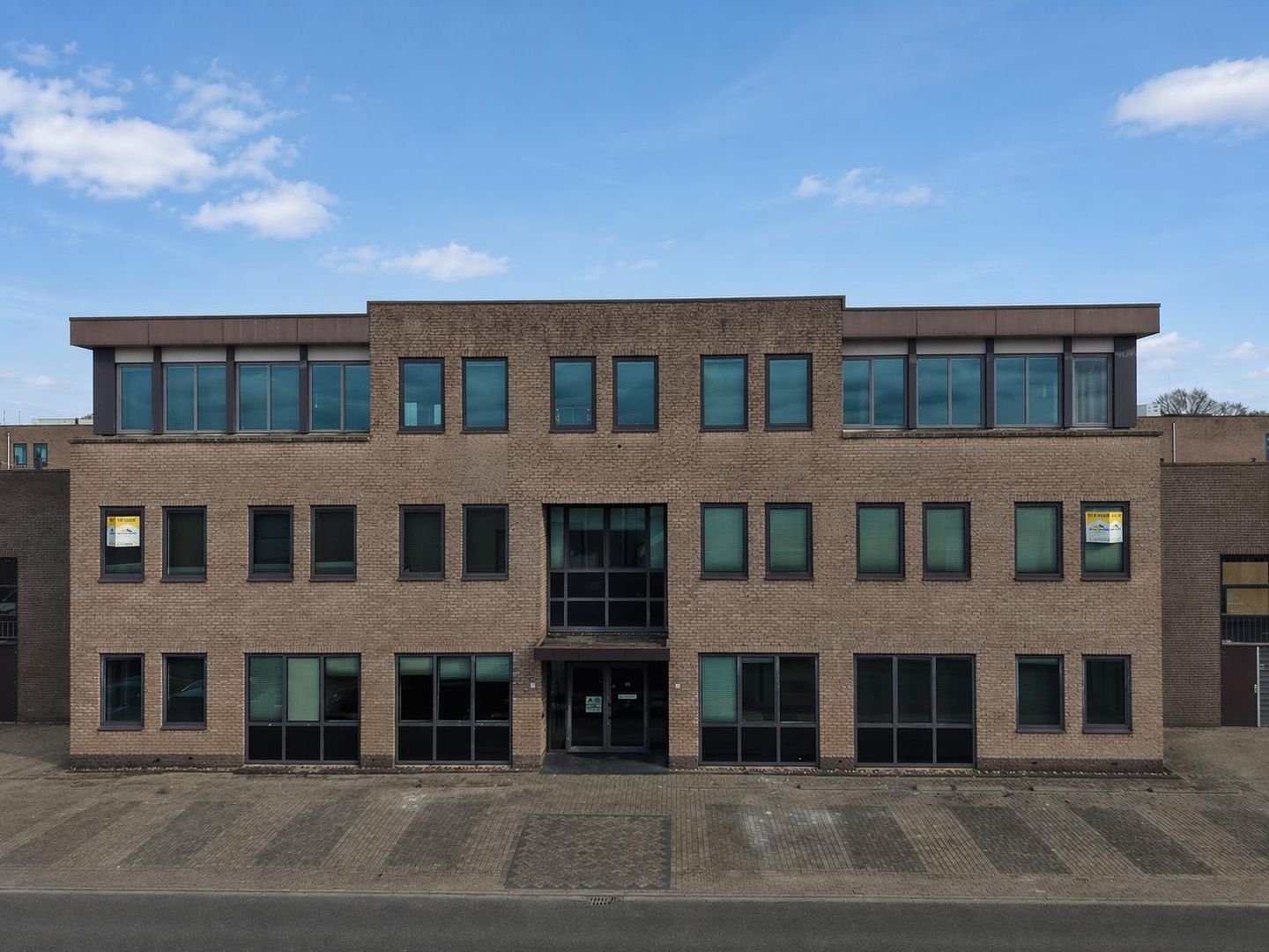 Bekijk foto 1 van Veemweg 27