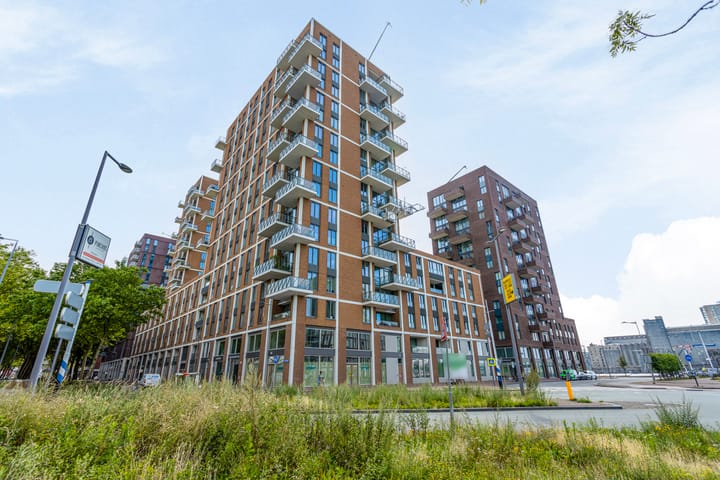 Photo 2 of Brede Hilledijk 424-E