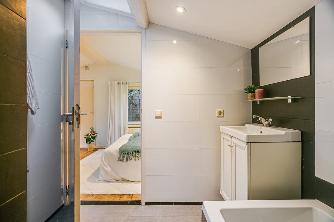 Foto 26 van Van Spilbergenstraat 160-H