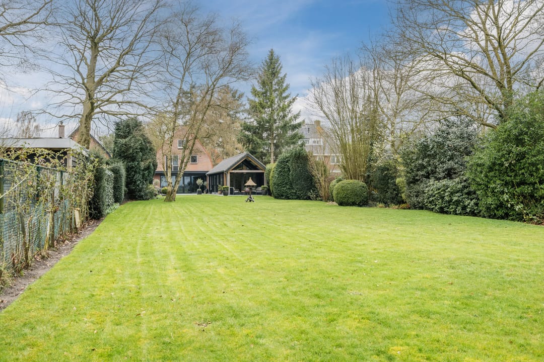 Photo 11 of van Lenneplaan 33