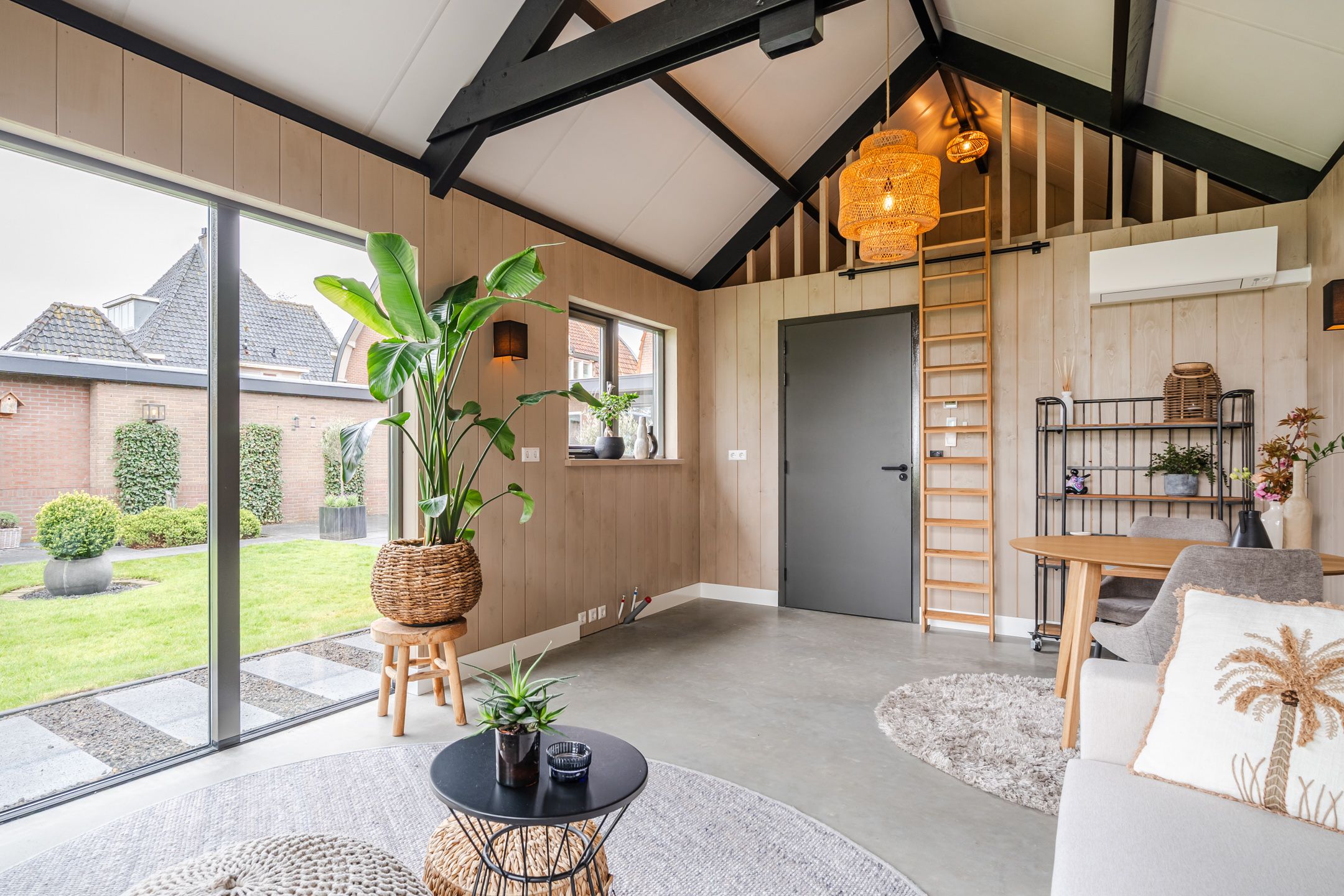 Photo 36 of van Lenneplaan 33