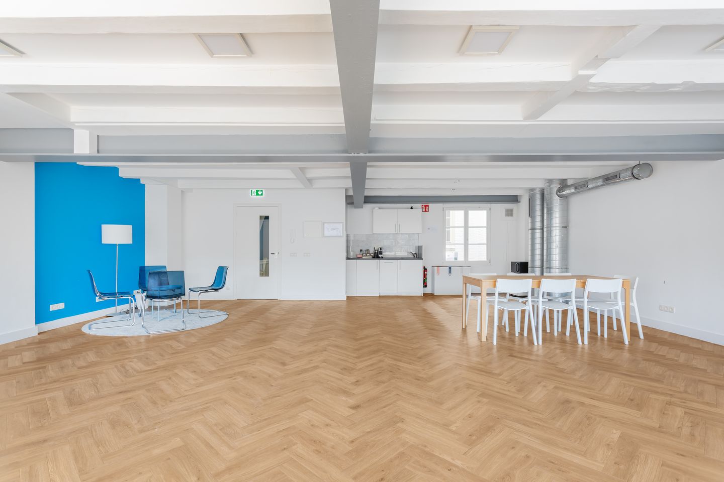 View photo 4 of Nieuwezijds Voorburgwal 68