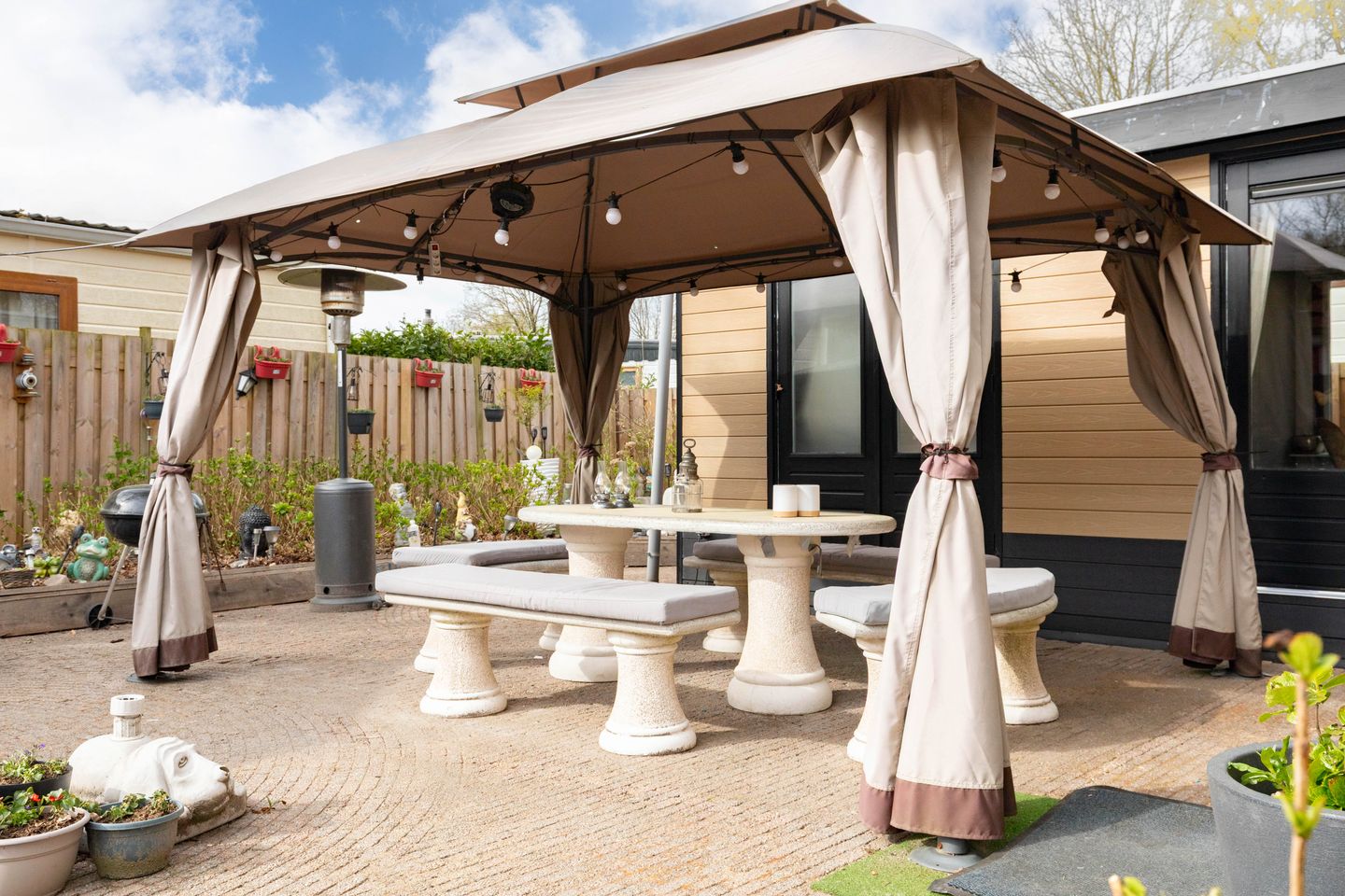 Foto 4 van Krachtighuizerkern 22-71