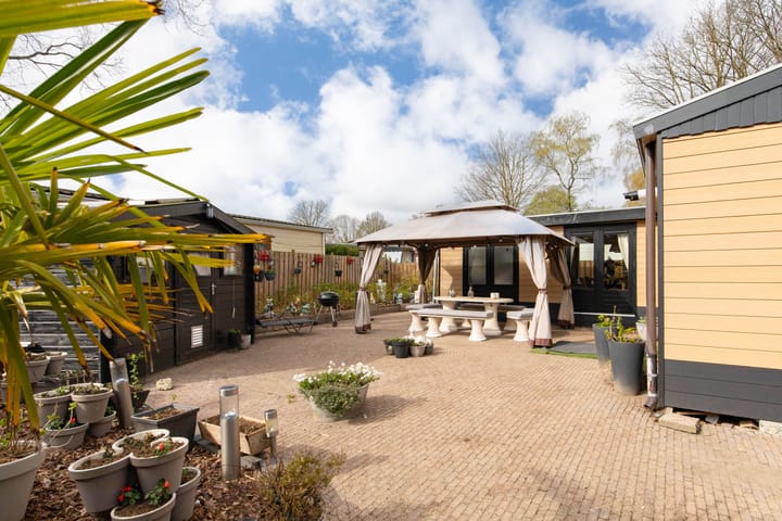 Photo 2 of Krachtighuizerkern 22-71