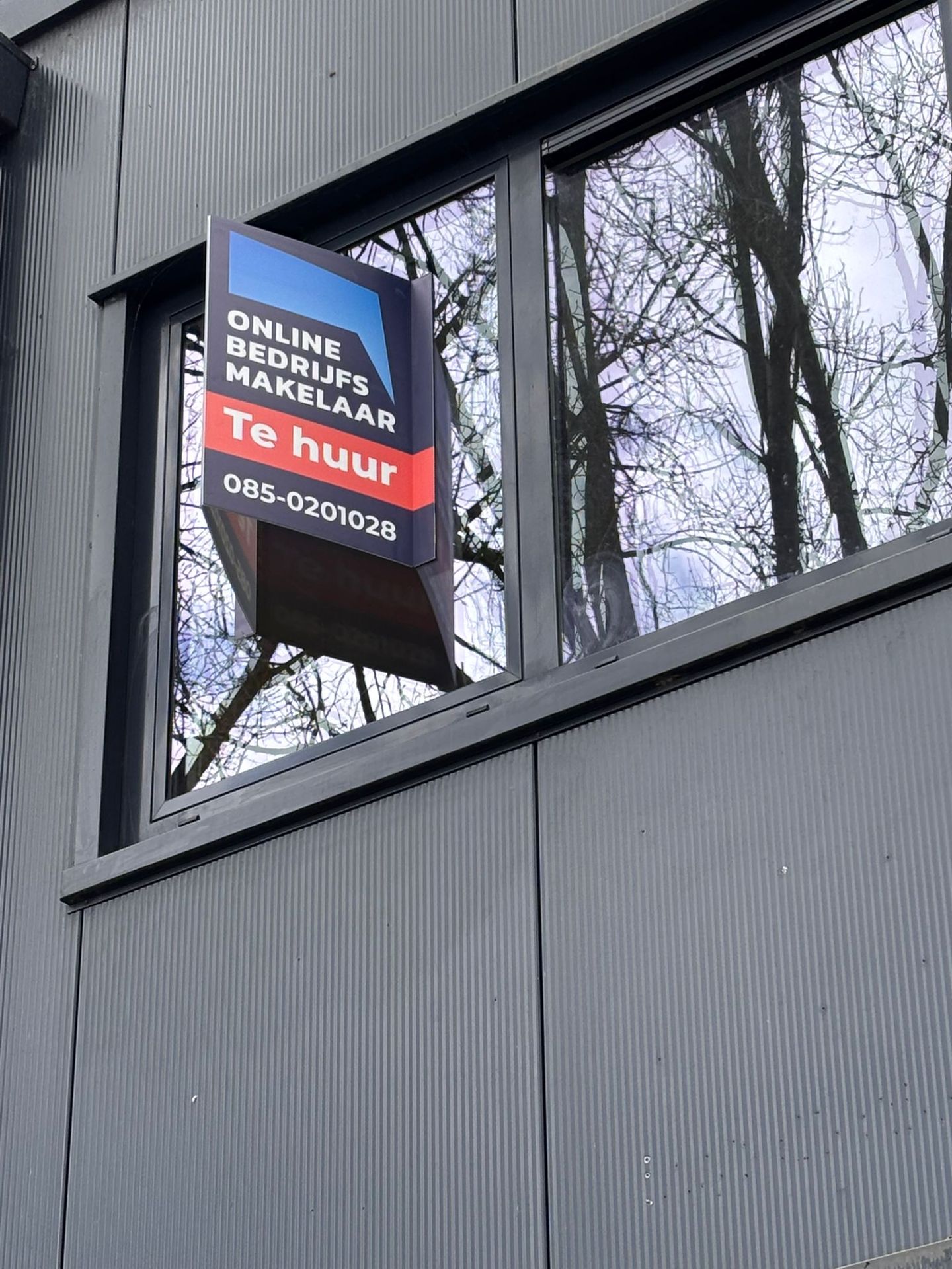 Bekijk foto 3 van Broekdijk West 19-i