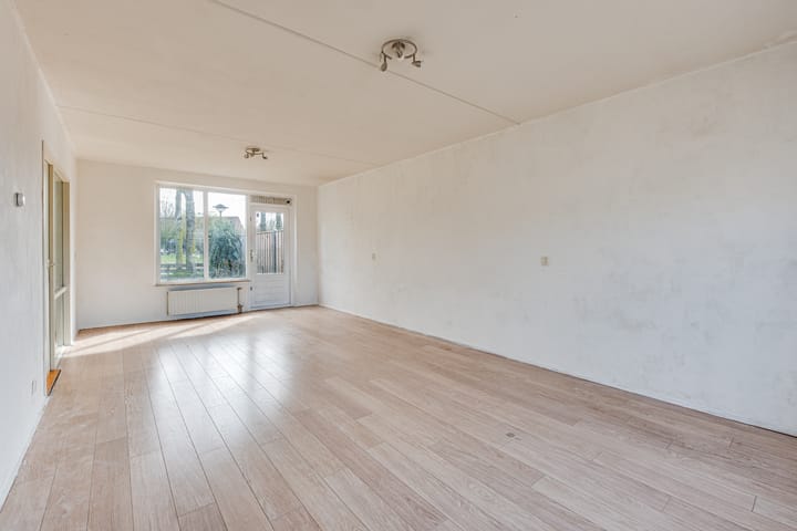 Photo 3 of Schoener 16 65