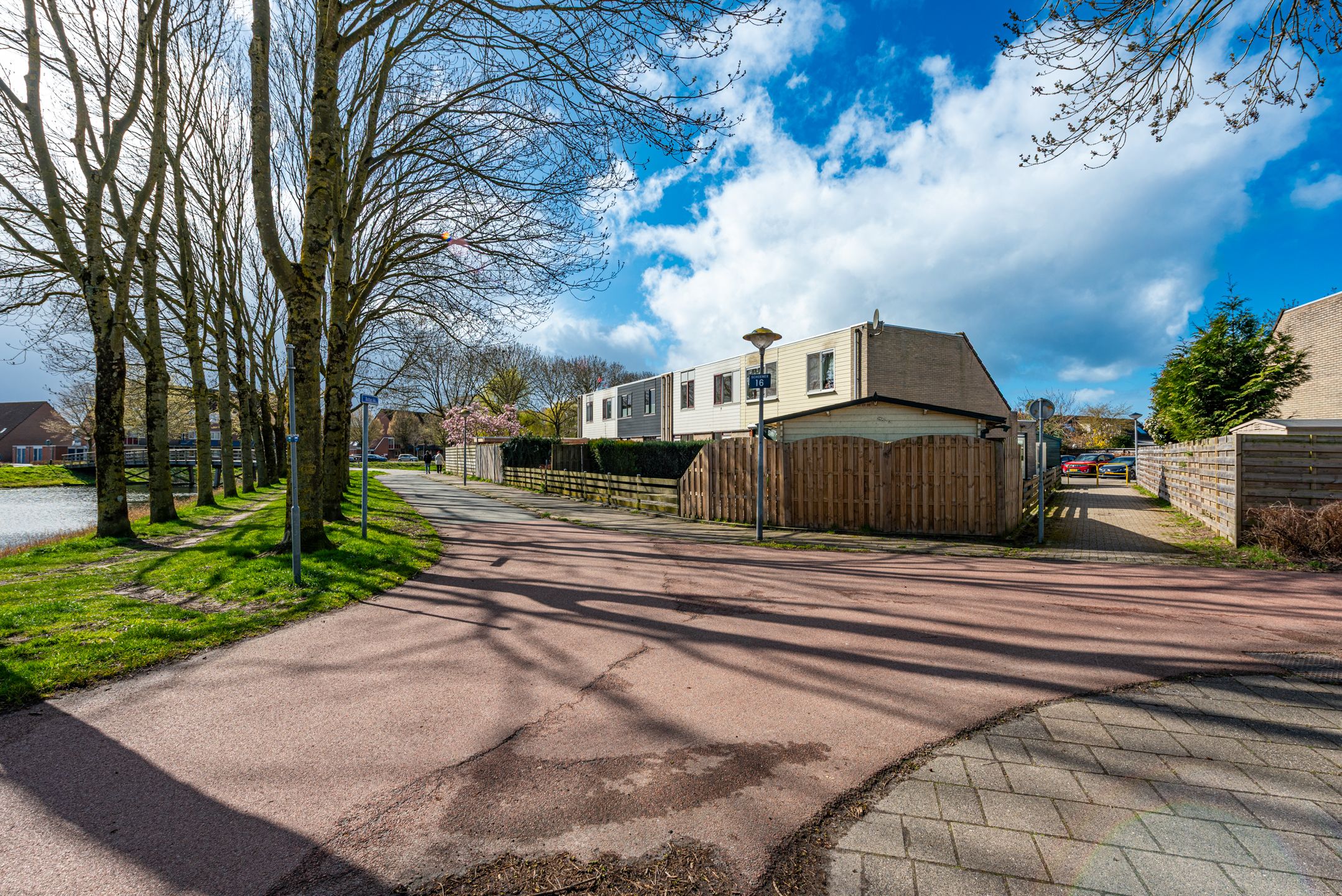 Photo 21 of Schoener 16 65