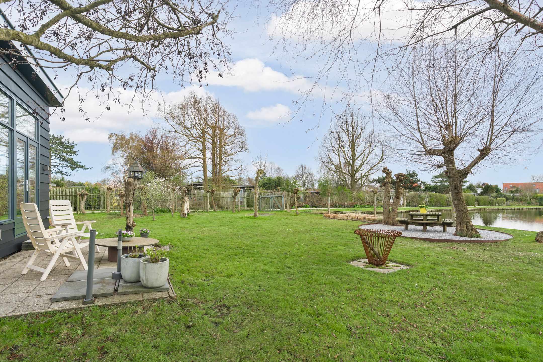 Foto 24 van Duijfjeslaan 1