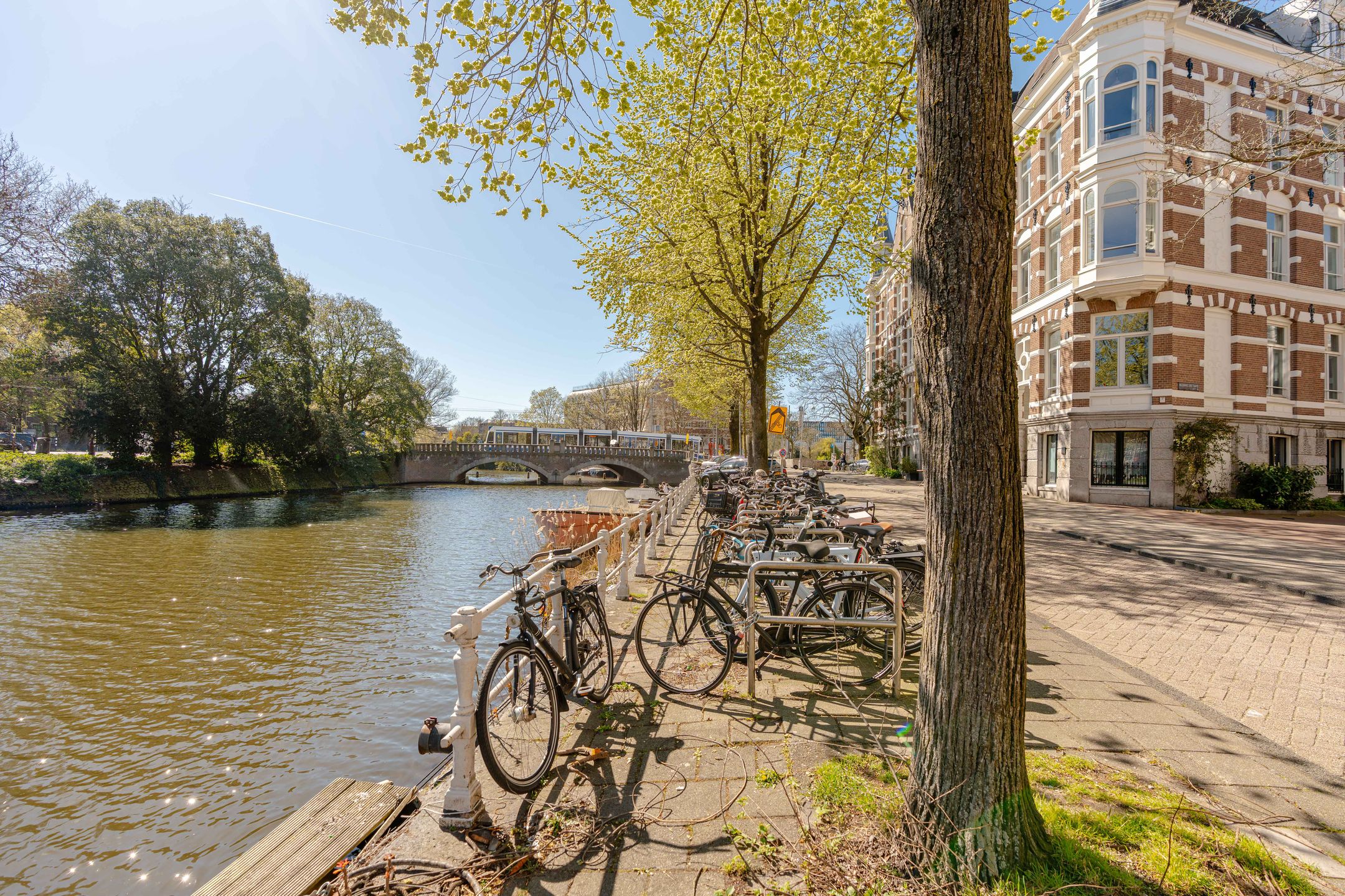 Photo 21 of Alexanderstraat 18