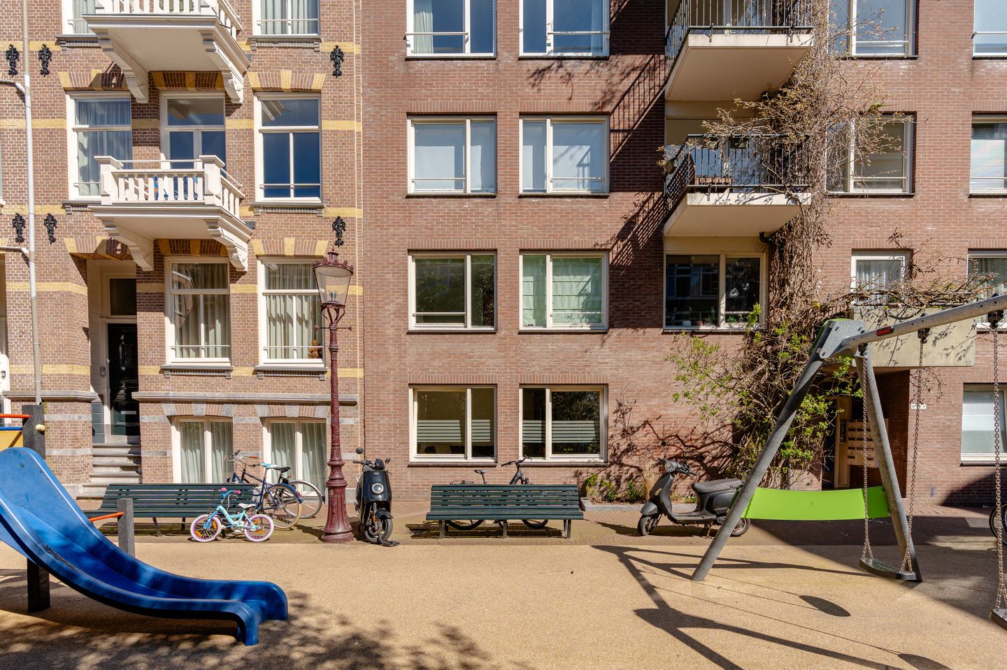 Photo 20 of Alexanderstraat 18