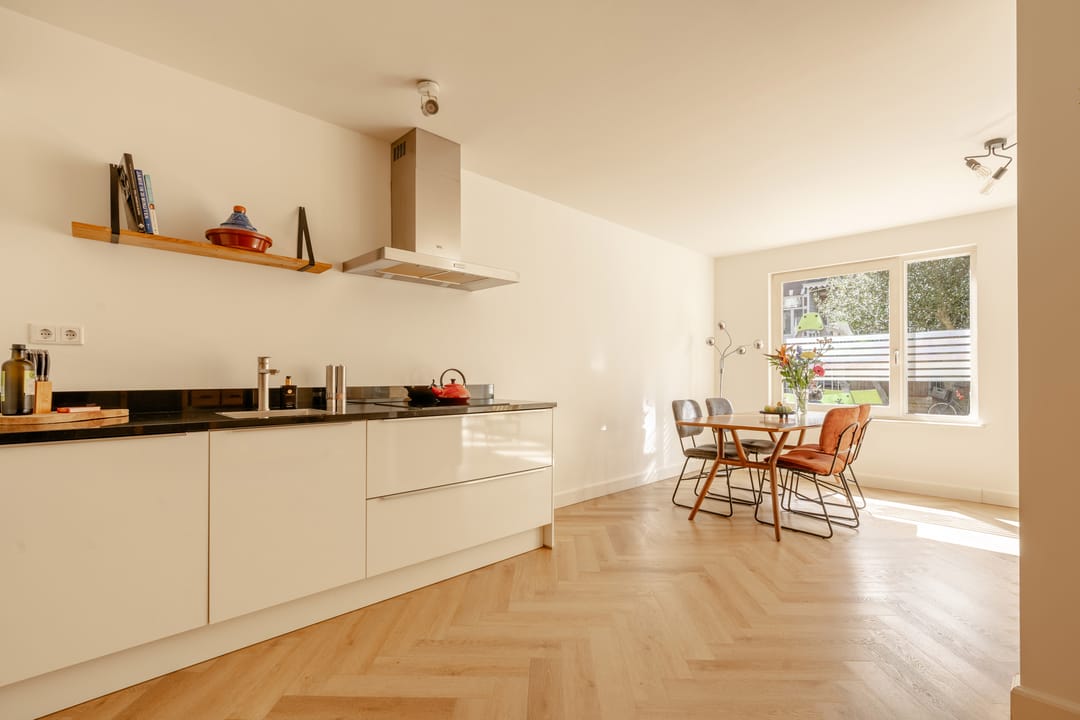 Photo 2 of Alexanderstraat 18