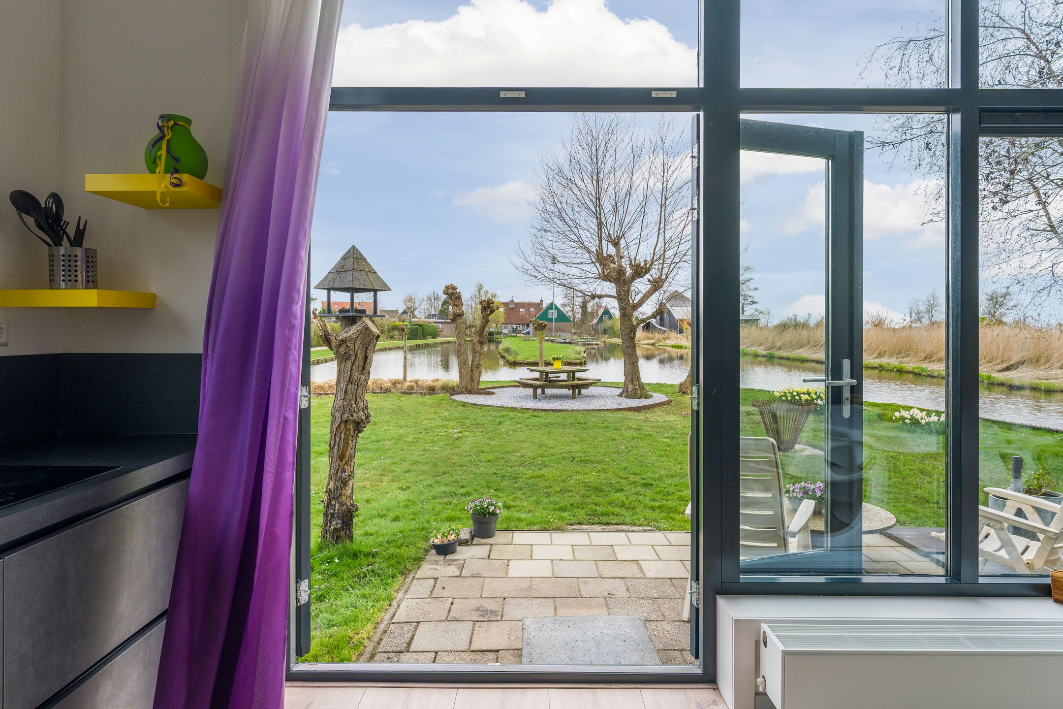 1-bedroom freehold villa in Jisp — photo 5 of 5