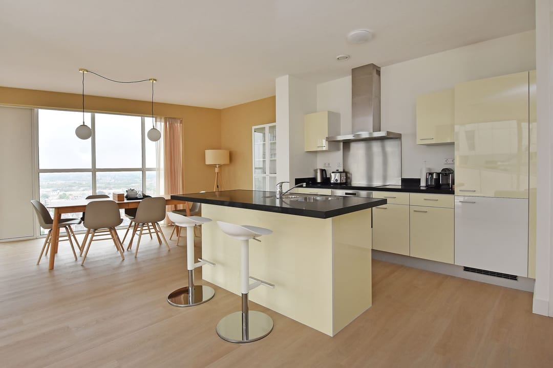 Photo 7 of Kruisplein 422