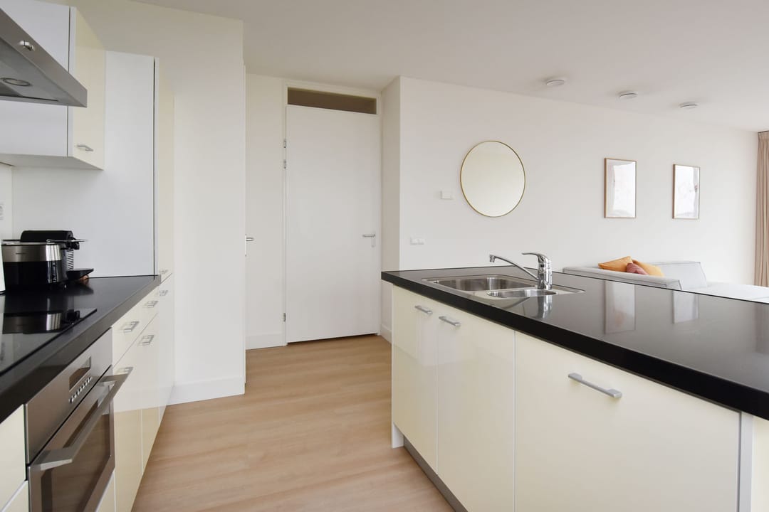 Photo 11 of Kruisplein 422