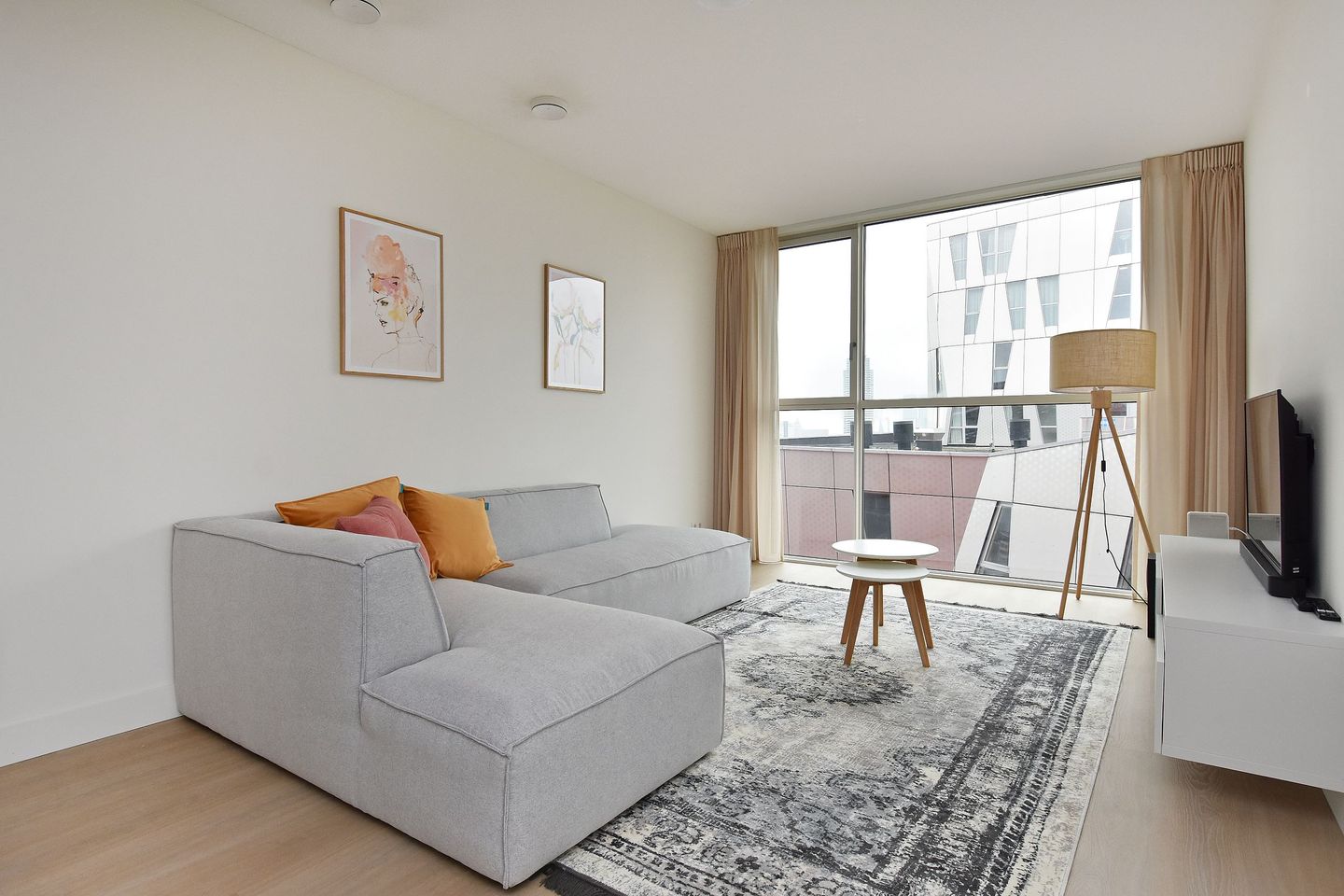 Photo 4 of Kruisplein 422