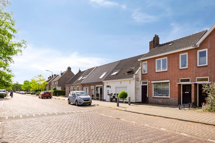 Foto 3 van Leharstraat 35