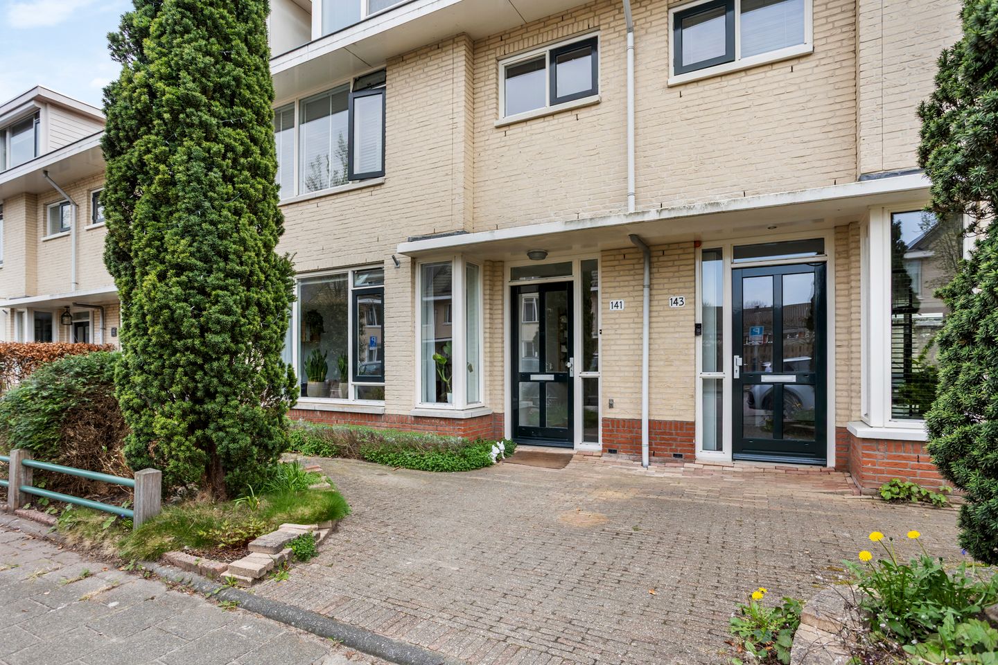 Foto 29 van Burg Van Heugtenlaan 141