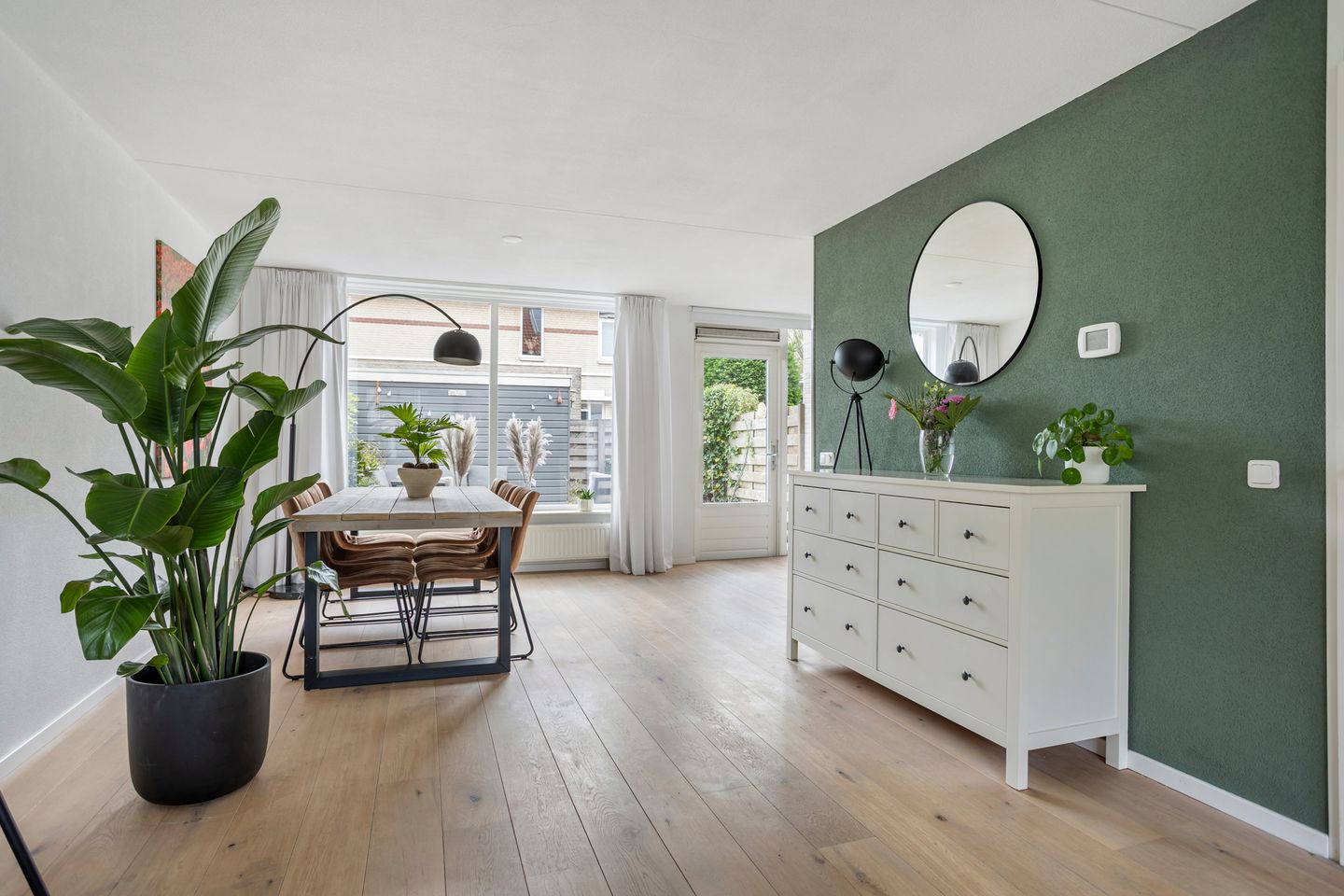 Foto 5 van Burg Van Heugtenlaan 141