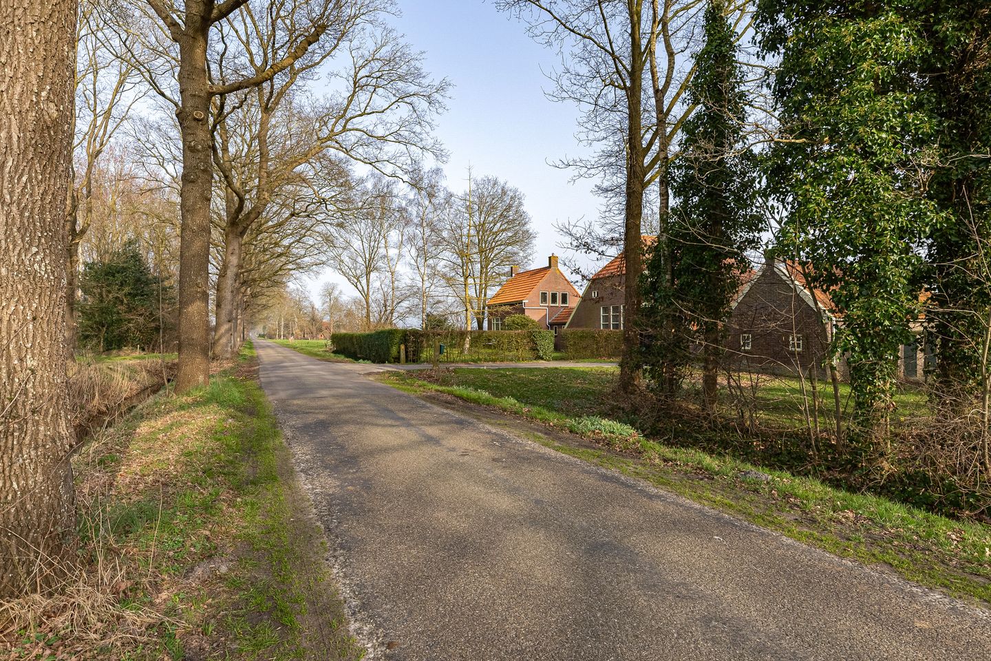 Photo 5 of Leemweg 8