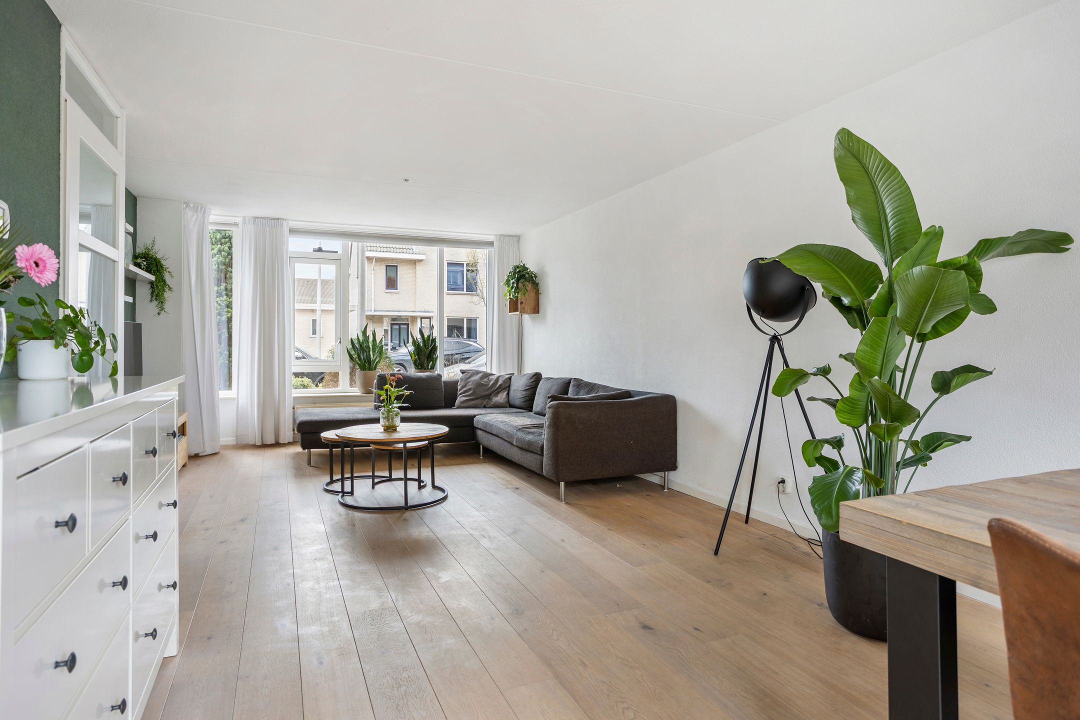 Foto 6 van Burg Van Heugtenlaan 141