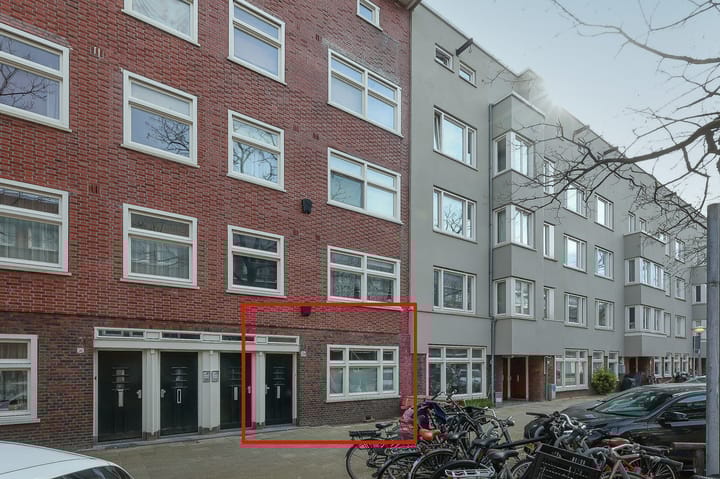 Photo 3 of John Franklinstraat 34-H