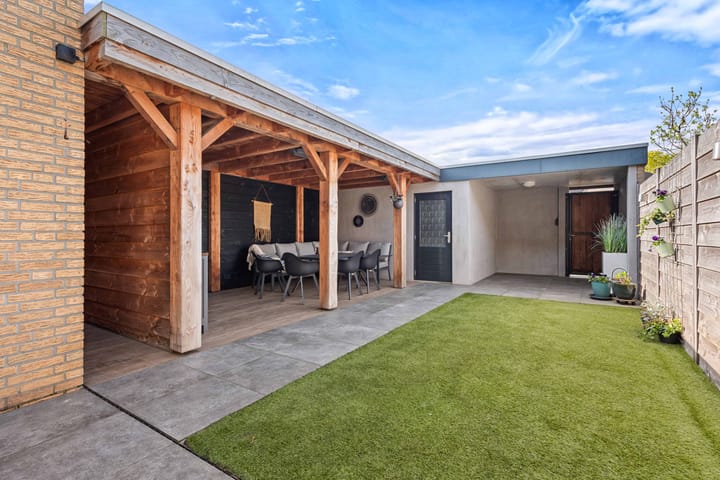 Photo 4 of Kluisstraat 20