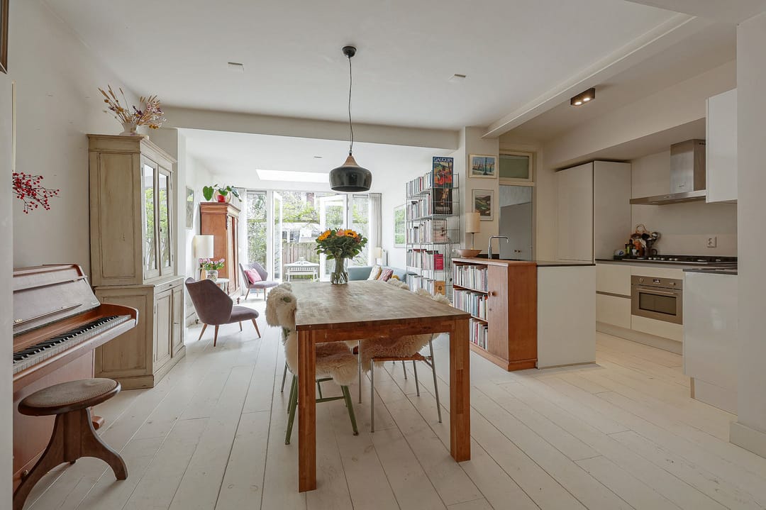 Photo 16 of John Franklinstraat 34-H