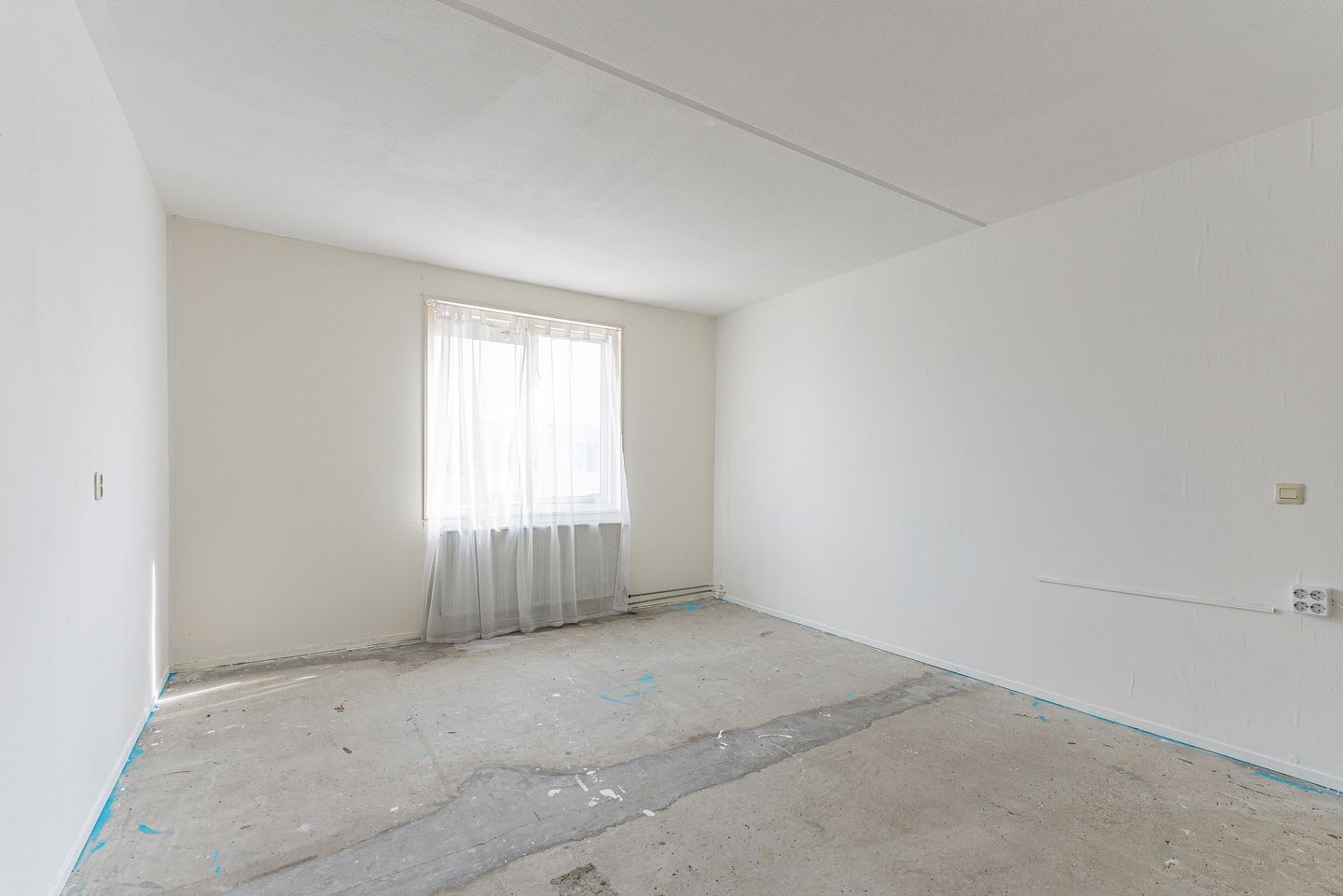 Photo 19 of Schoener 12 10