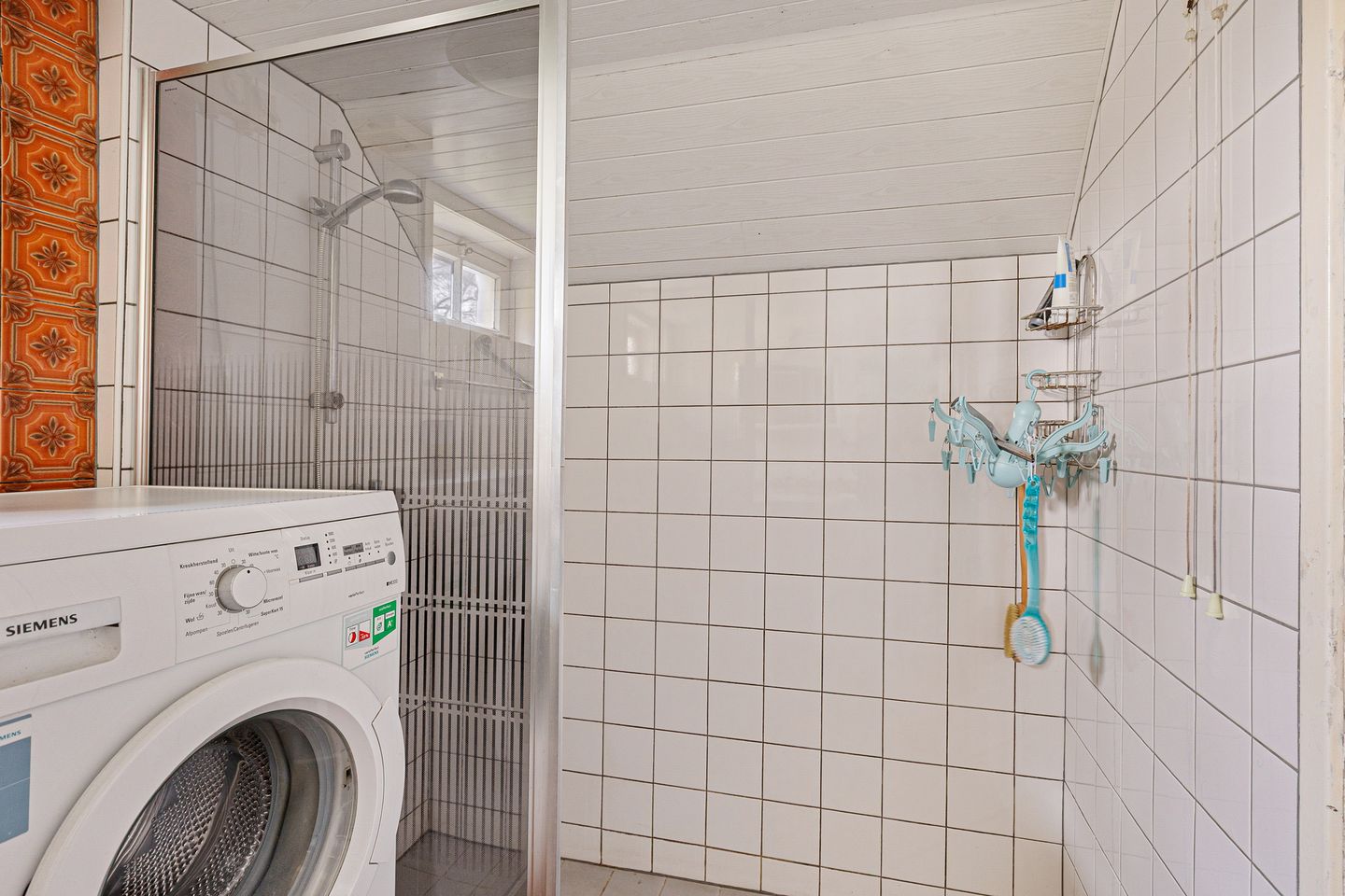 Photo 25 of Leemweg 8