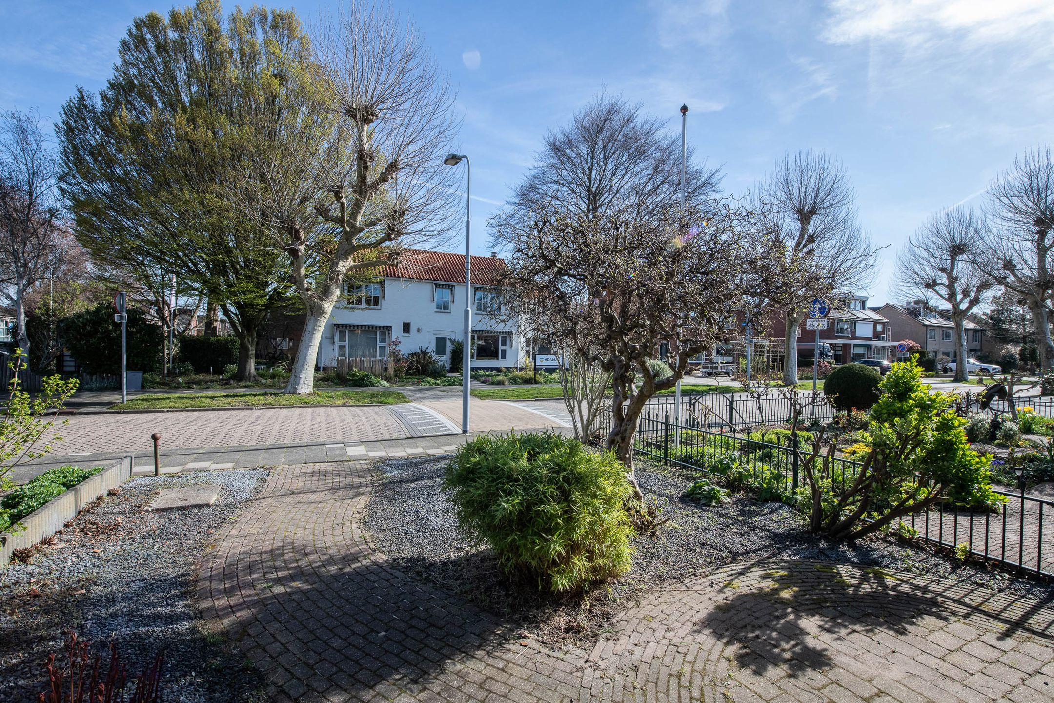 Photo 48 of Eugénie Prévinaireweg 48