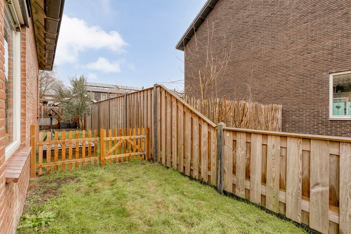 Photo 35 of Julianastraat 17