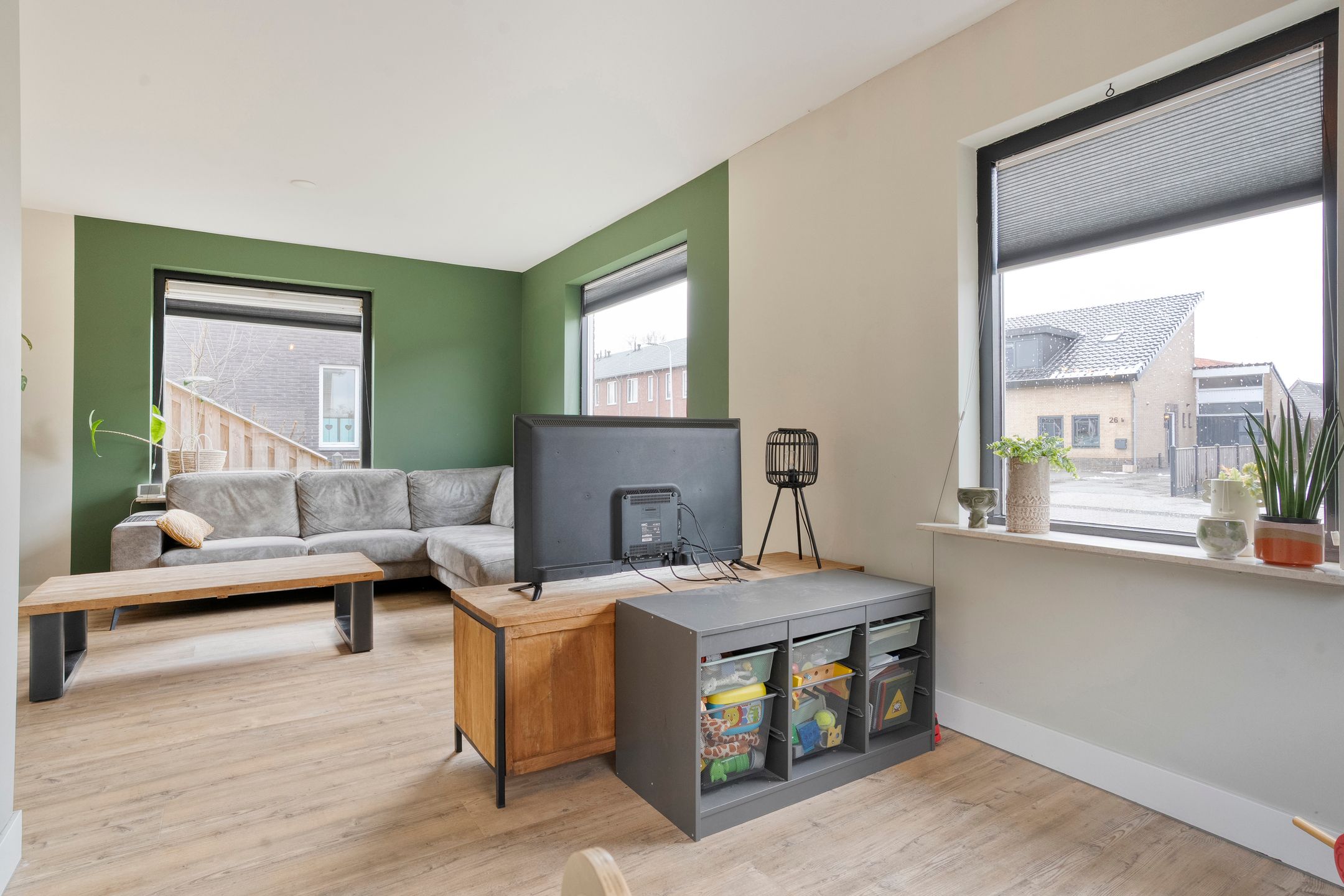 Photo 6 of Julianastraat 17