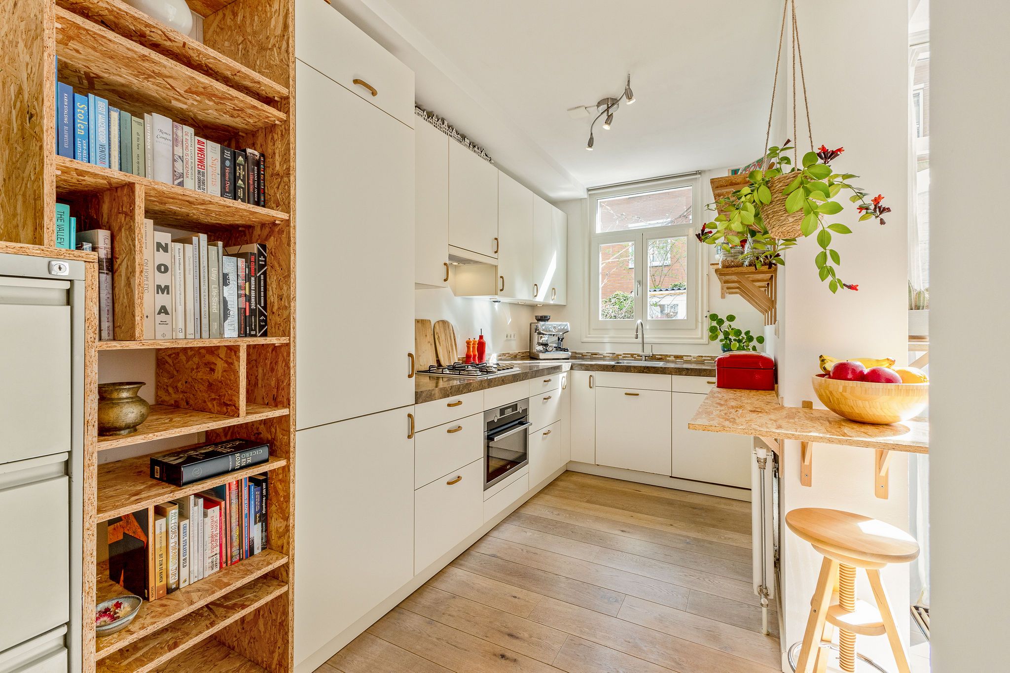 Foto 9 van Van Ostadestraat 306-H