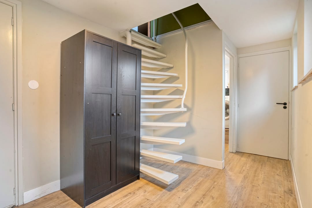 Photo 16 of Julianastraat 17