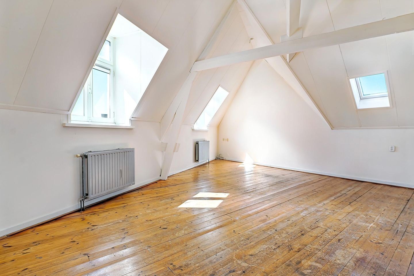 Photo 5 of Raadhuisstraat 9-B