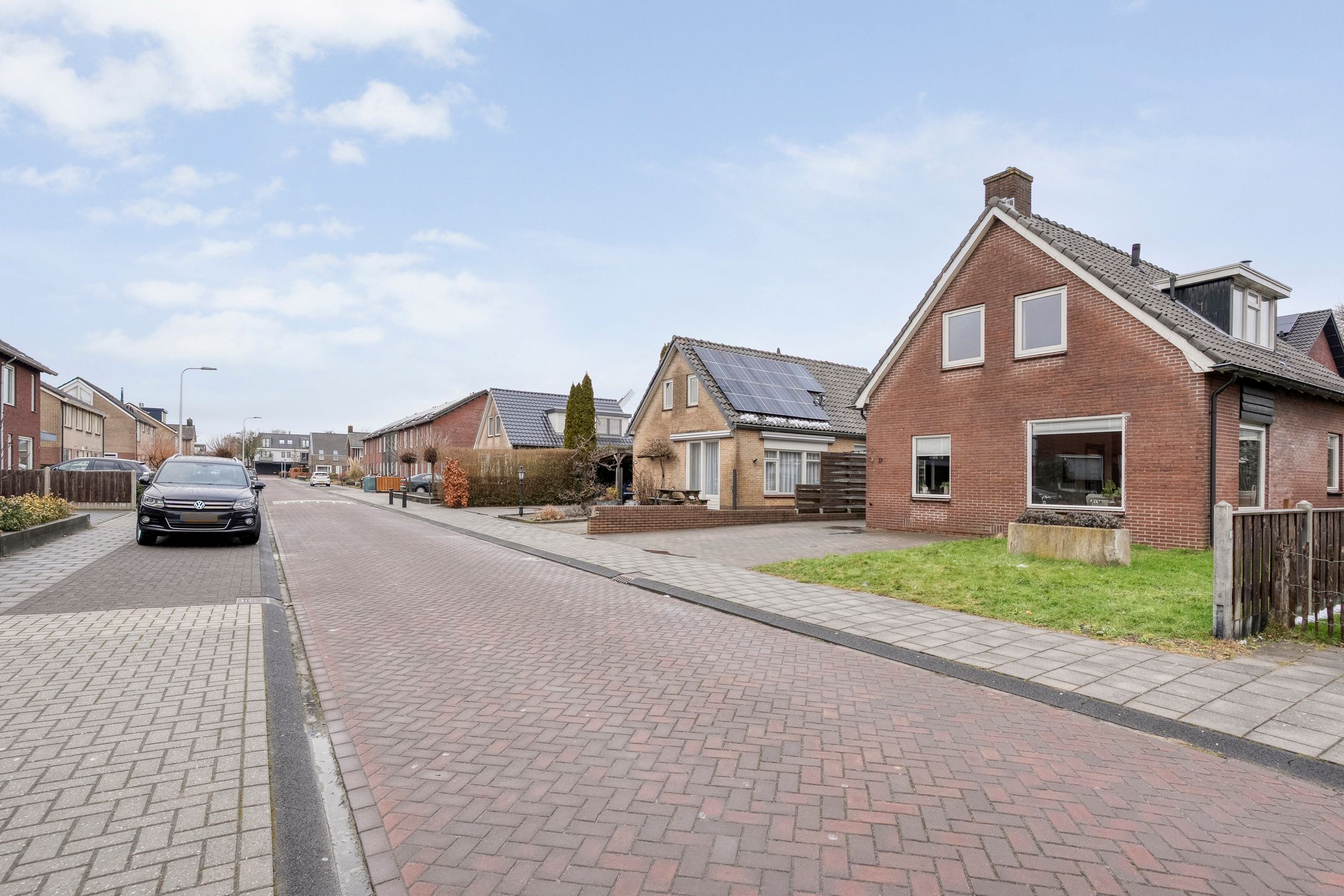 Photo 42 of Julianastraat 17