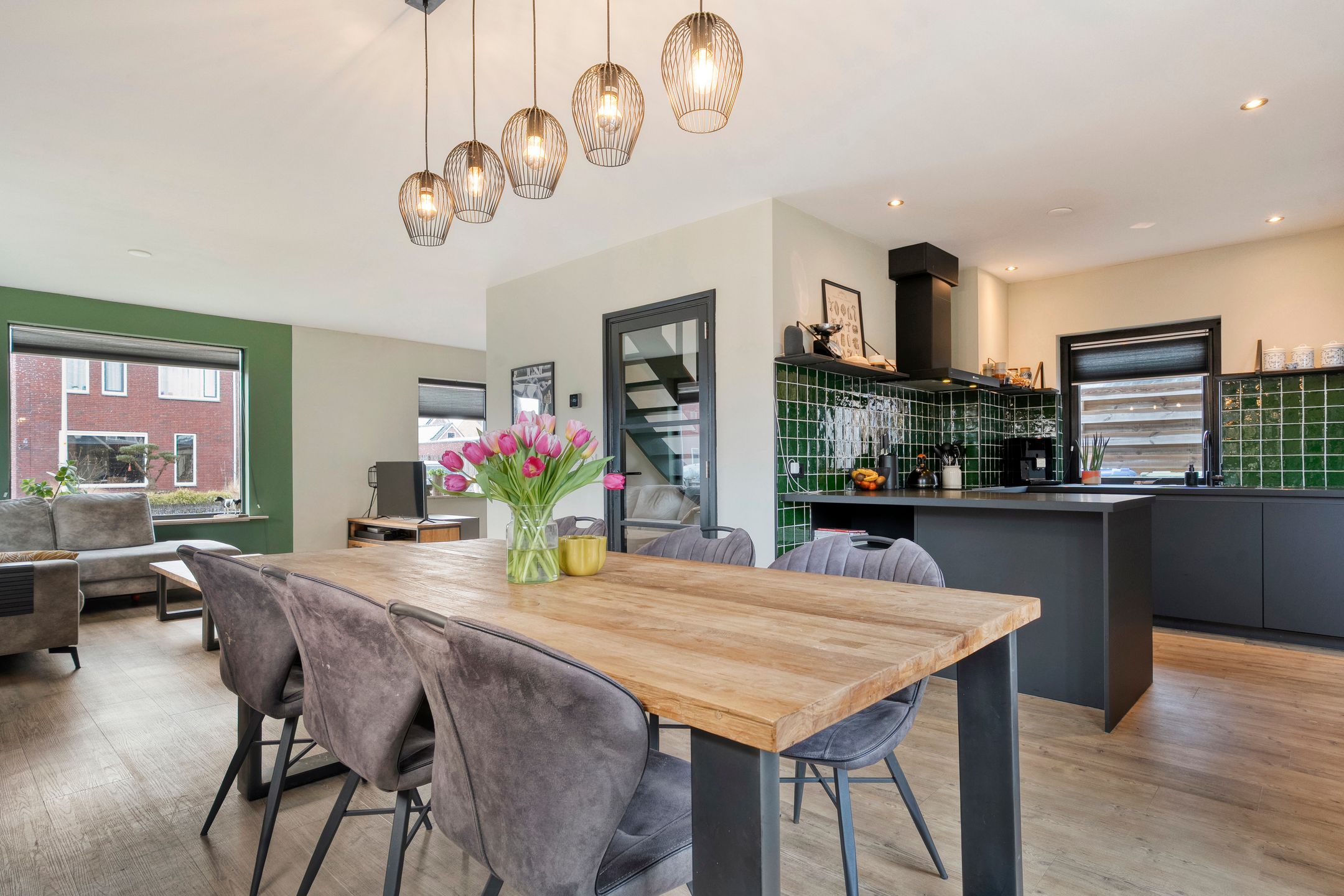 Photo 3 of Julianastraat 17