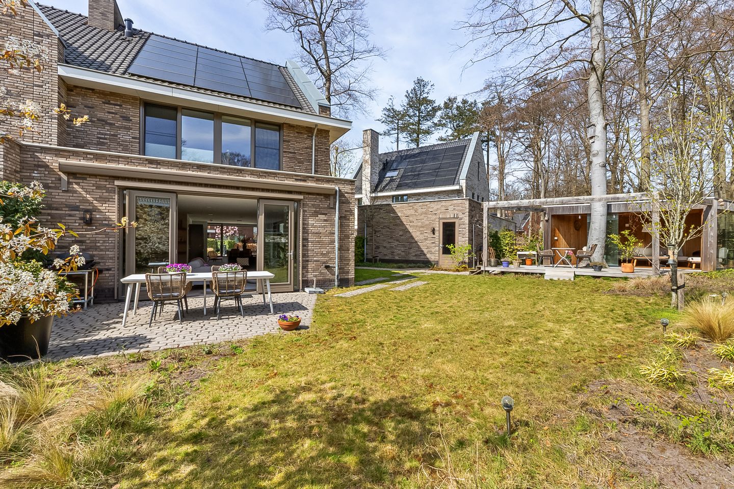 Foto 35 van Rondeellaan 18