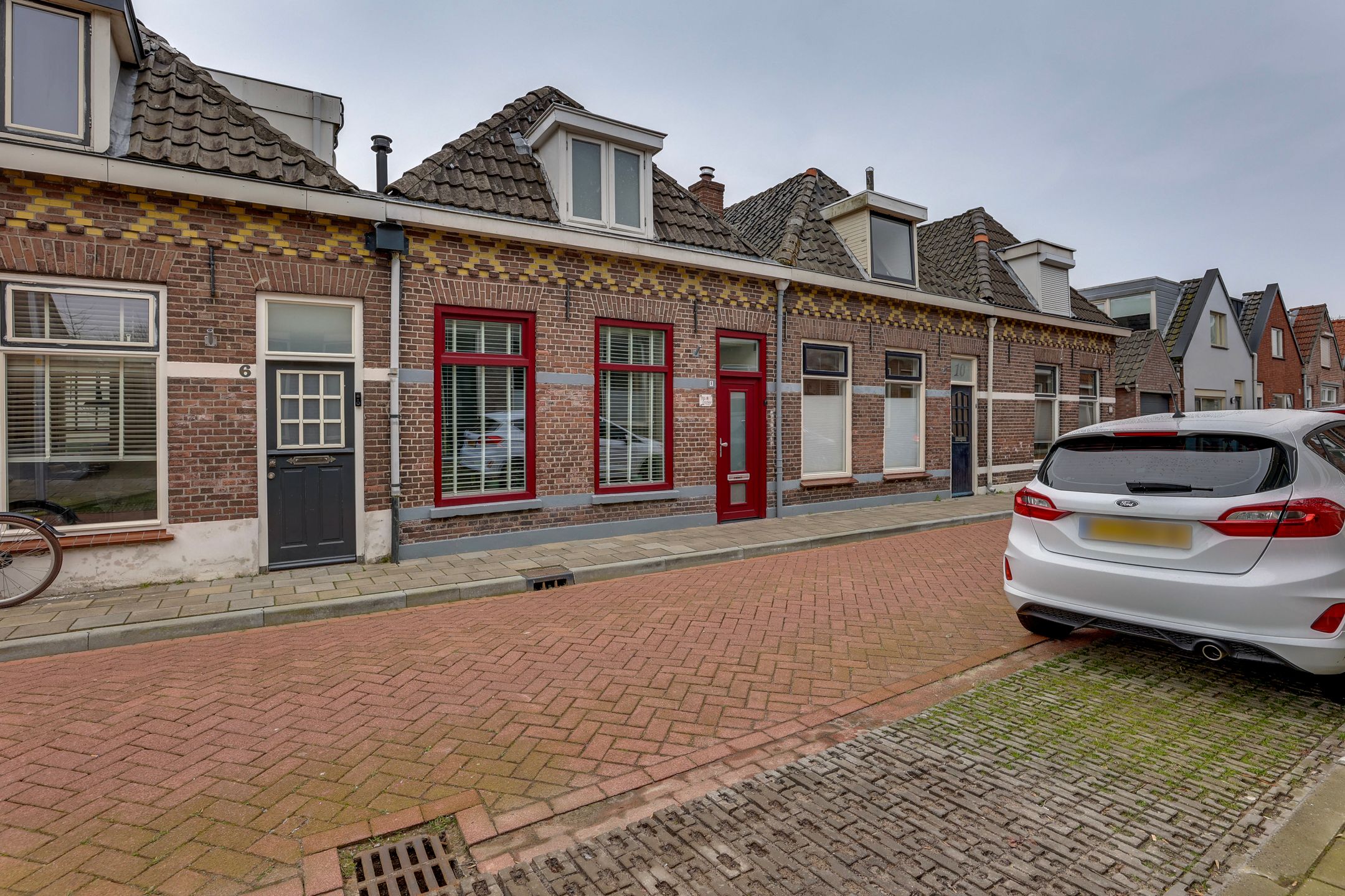 Foto 30 van Tuinstraat 8