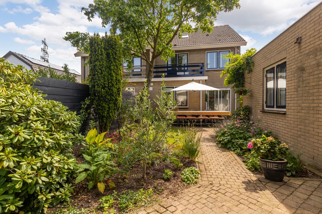 Photo 2 of Slunterweg 10