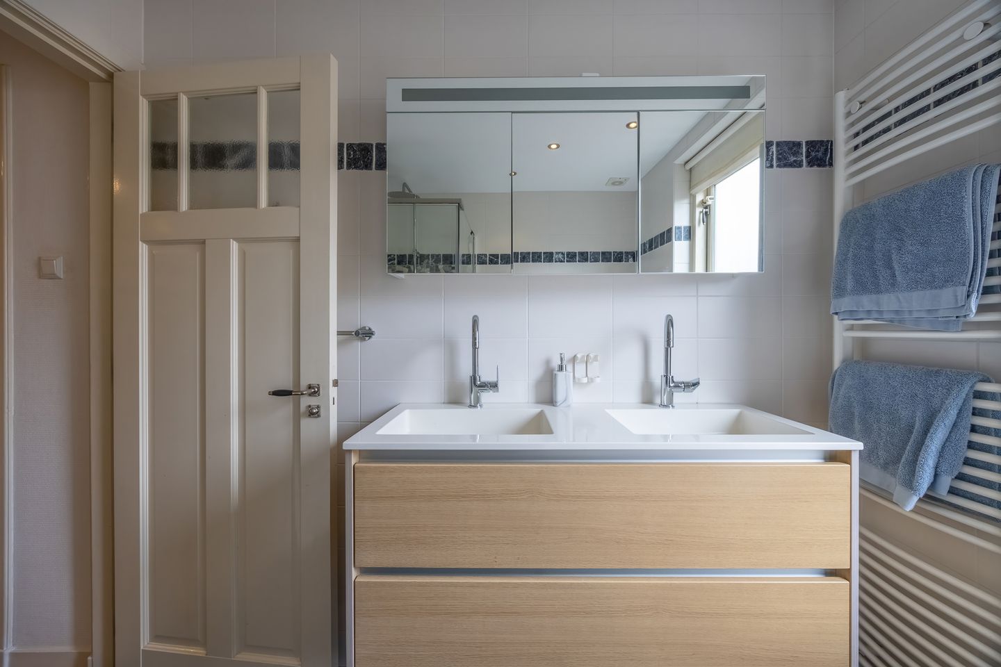 Foto 29 van Eemnesserweg 226