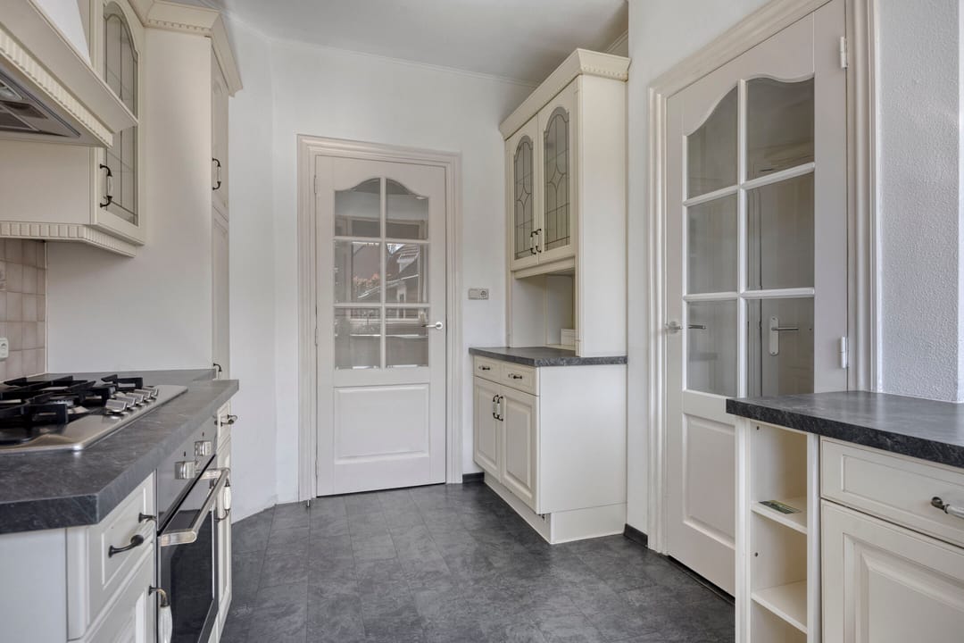 Foto 16 van Koningin Regentesselaan 82