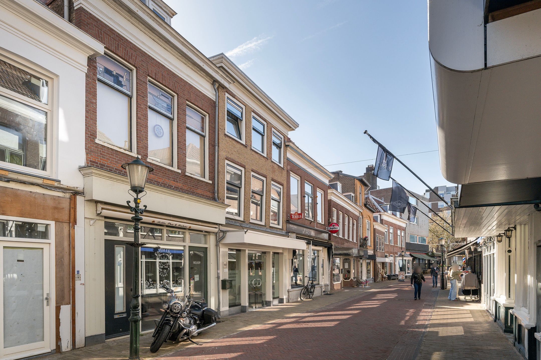 Photo 39 of Hoogstraat 155